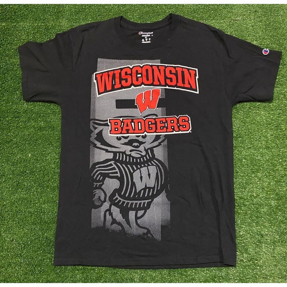 Champion Wisconsin Badgers shirt medium black Y2K retro mens unisex football